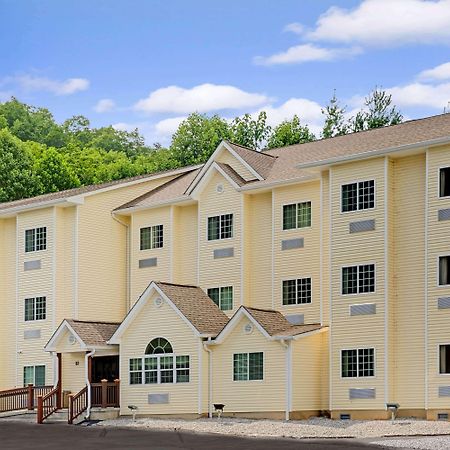 Microtel Inn & Suites By Wyndham Bryson City Esterno foto